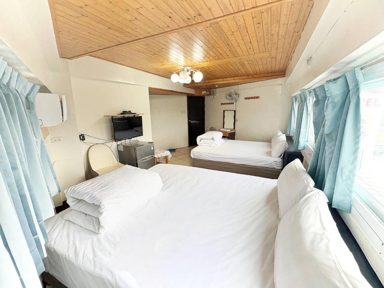 Отель Wayu House Dawu Экстерьер фото